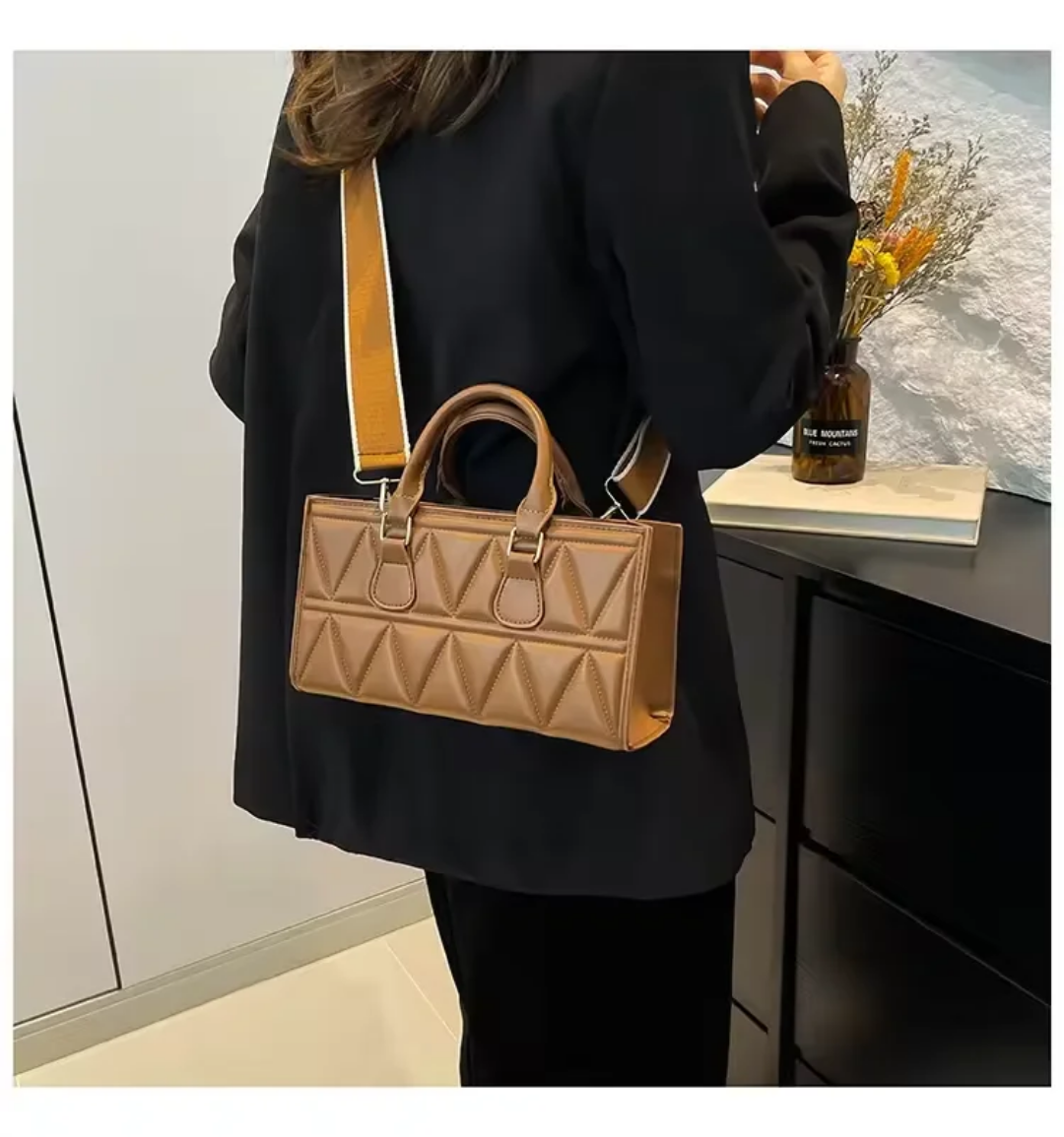 Quincy Bag